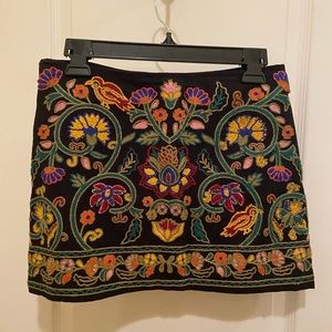 Zara Floral Embroidered Skirt
